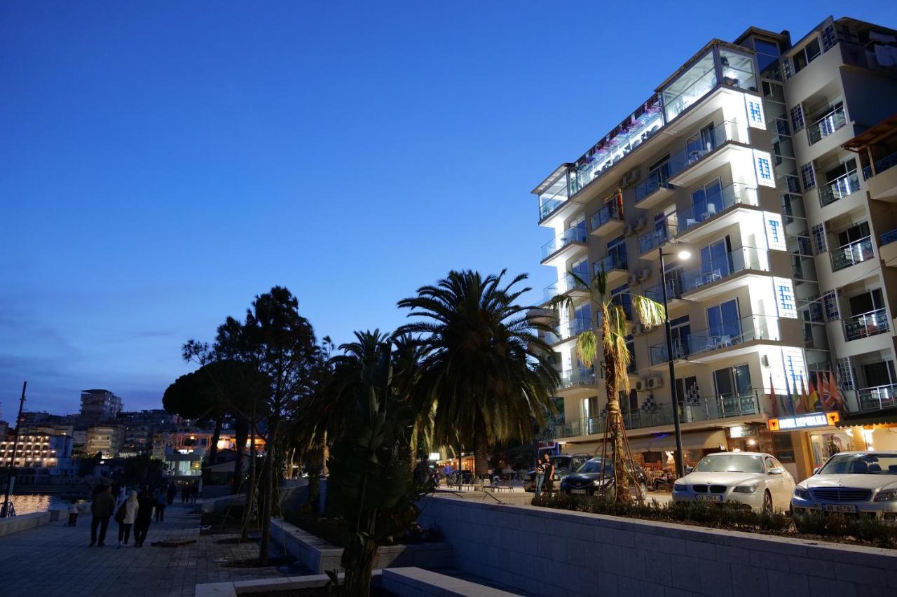 Republika Hotel Sarandë Esterno foto